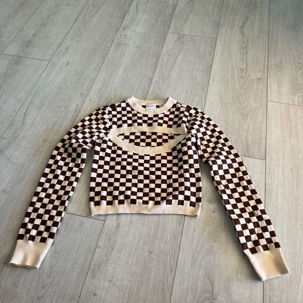 Find Me Now Presley Cutout Sweater Mahogany Size Small